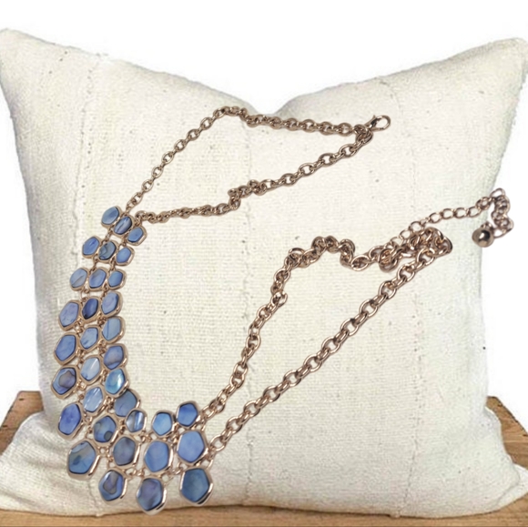 ✓🎄10/$20. Abalone Blue and Gold Tones Statement Necklace - Picture 4 of 4